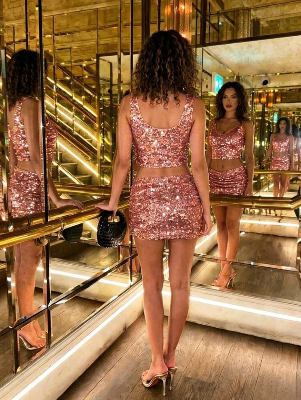 Women's Elegant Sexy Luxury Glamorous Shiny Gold Sequin Elastic Cami Top & Skirt